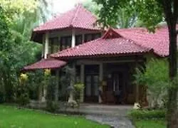 ホリデーパーク Gaia-oasis Pantai Pabean Buleleng